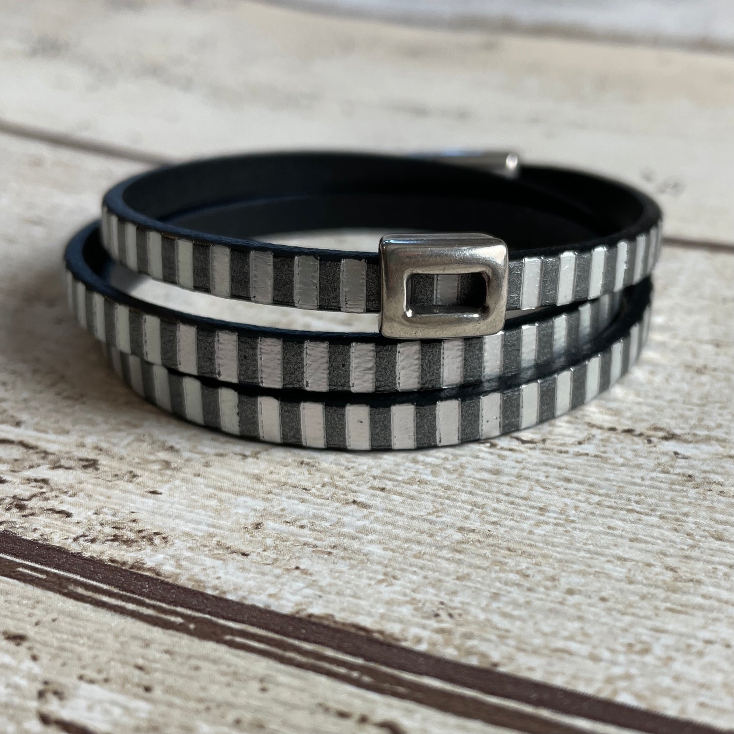 Wickelband -anthrazit silber gestreift - Leder