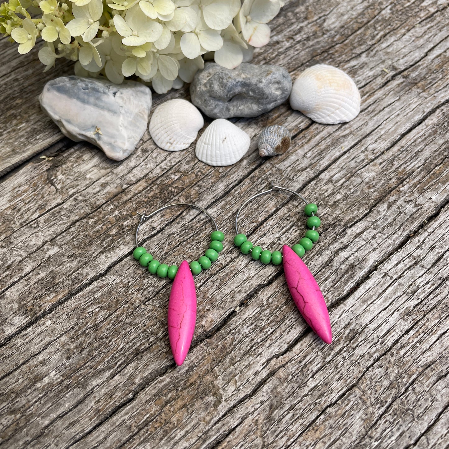 Ohrringe pink-grün Creole