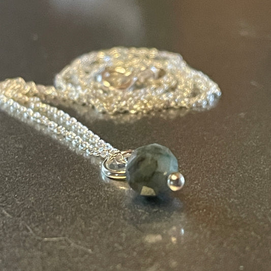 Reserviert!!  Smaragd, facettiert, Kette 925